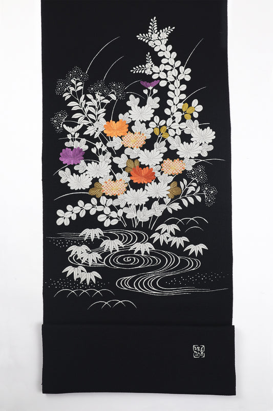 縮緬　御所解帯　黒地　秋草尽くし　No.82831