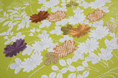 ぎをん齋藤の御所解帯 秋草づくし 鶸地 縮緬